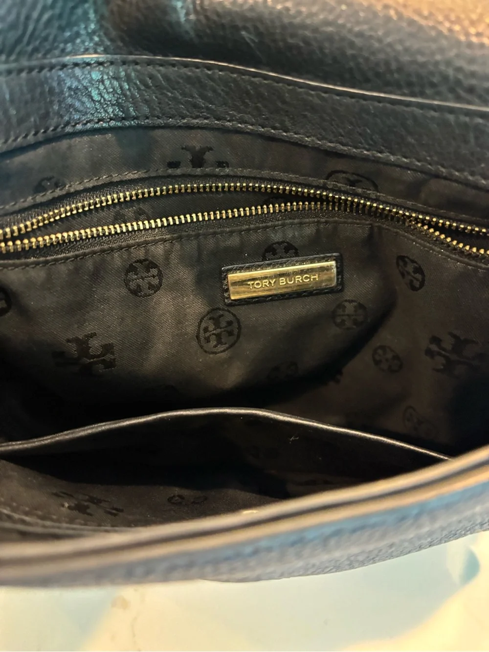 Tory Burch beautiful pebbled
